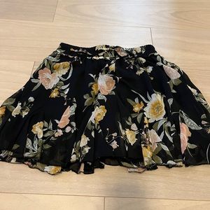 Floral mini skirt